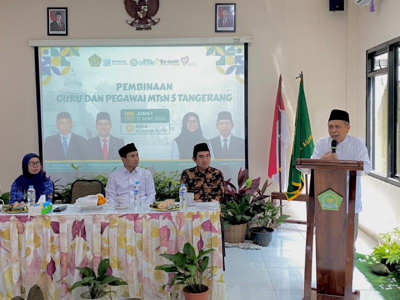 Kakanwil Berikan Pembinaan di MTsN 3 dan MTsN 5 Kabupaten Tangerang, Tekankan Sinergi dan Transformasi Layanan
